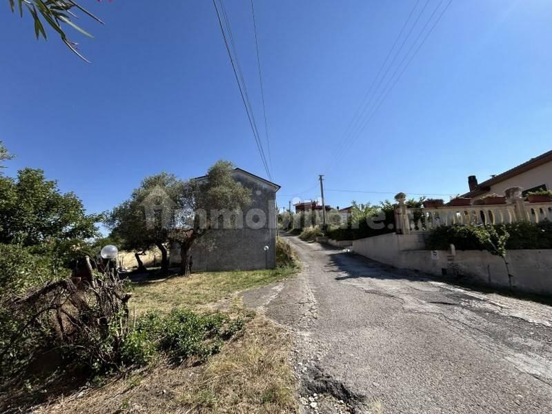Terratetto unifamiliare Contrada Tranzano 25, Ariano Irpino — foto 2 di 28