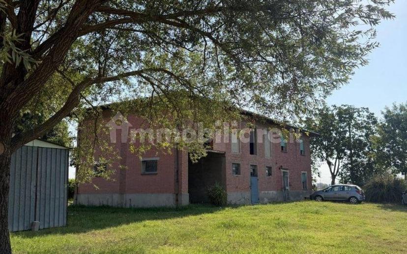 Casale via Ezio Ballestrazzi 12, Sala Bolognese — foto 23 di 29