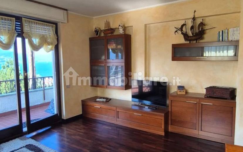Bilocale via per Binda 30, Stresa — foto 10 di 14