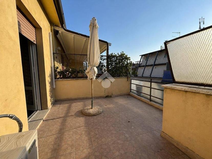 Attico Galleria Del corso 2, Centro Storico, Terni — foto 16 di 20