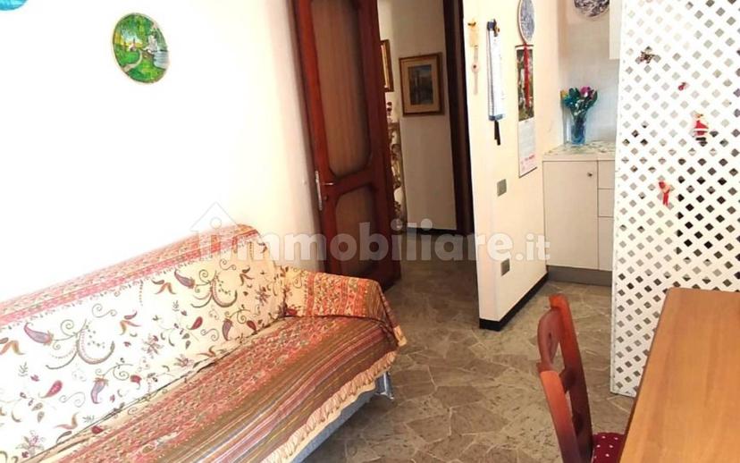 Trilocale ottimo stato, primo piano, Oltreletimbro, Santa Rita, Savona