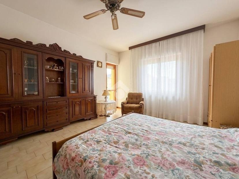 Quadrilocale buono stato, ammezzato, Centro, San Salvo — foto 11 di 15