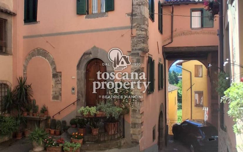 Terratetto unifamiliare via di Mezzo, Centro, Barga — foto 17 di 39