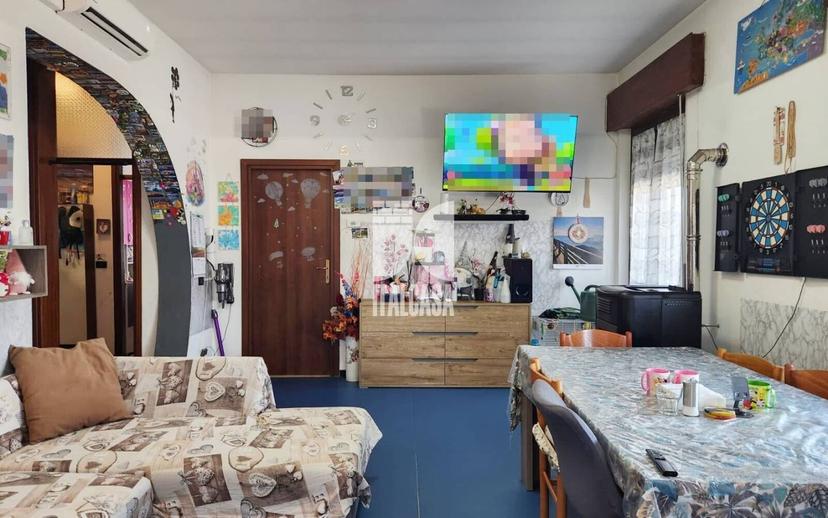 Appartamento via Borgo Milano, Villafranca di Verona — foto 2 di 32