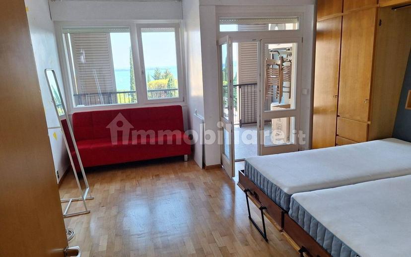 Appartamento via al Vittoriale 11, Centro, Gardone Riviera — foto 4 di 6