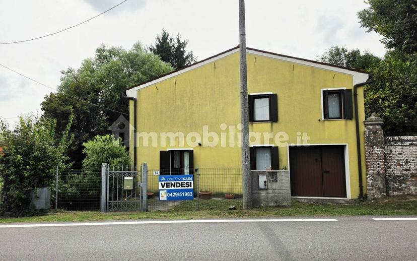 Villa bifamiliare via Ponticelli, Centro, Granze — foto 8 di 17