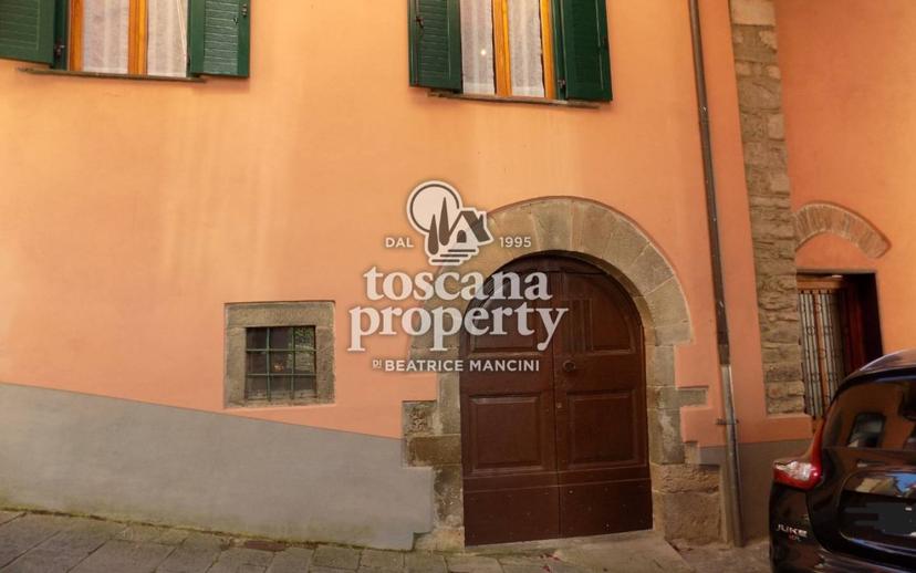 Terratetto unifamiliare via di Mezzo, Centro, Barga — foto 3 di 39