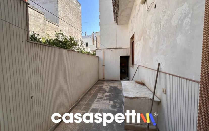 Villa bifamiliare via Giuseppe Mazzini  13, Centro, Lizzano — foto 3 di 37