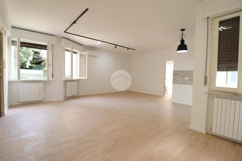 Trilocale via Marzabotto 35, Centro, Giulianova — foto 2 di 32
