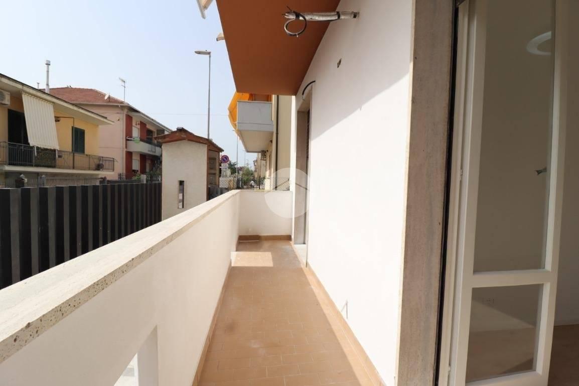 Trilocale via Marzabotto 35, Centro, Giulianova