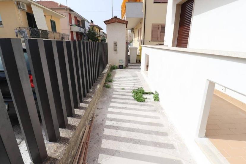 Trilocale via Marzabotto 35, Centro, Giulianova — foto 7 di 32