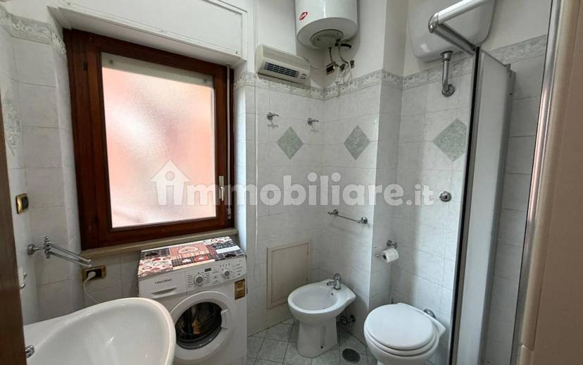 Stanza singola via Benvenuto Cellini, Cassino — foto 10 di 15