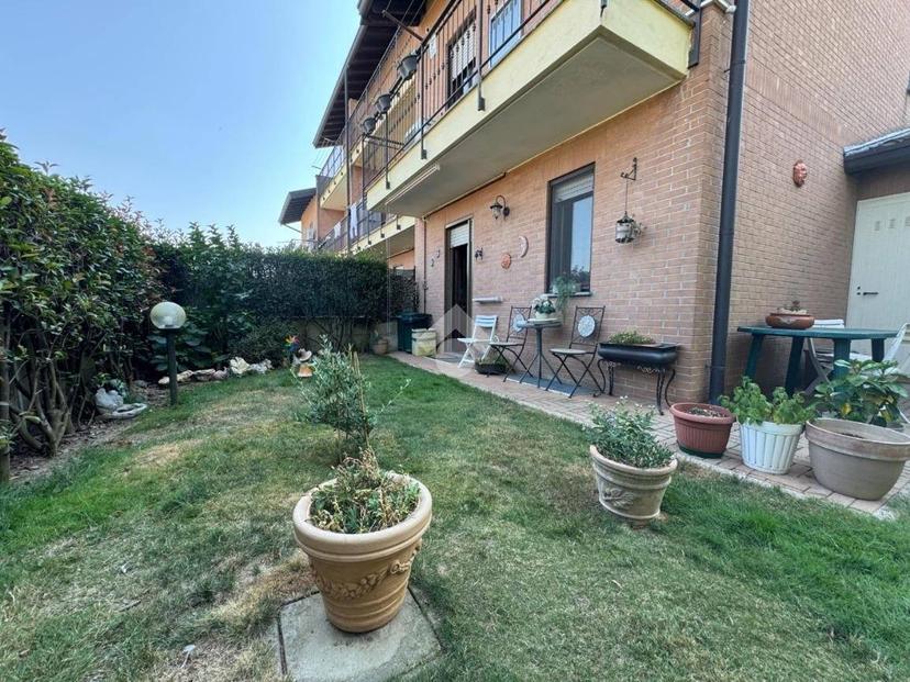 Villa bifamiliare viale Beato Quagliotti 62, Cameri — foto 2 di 40