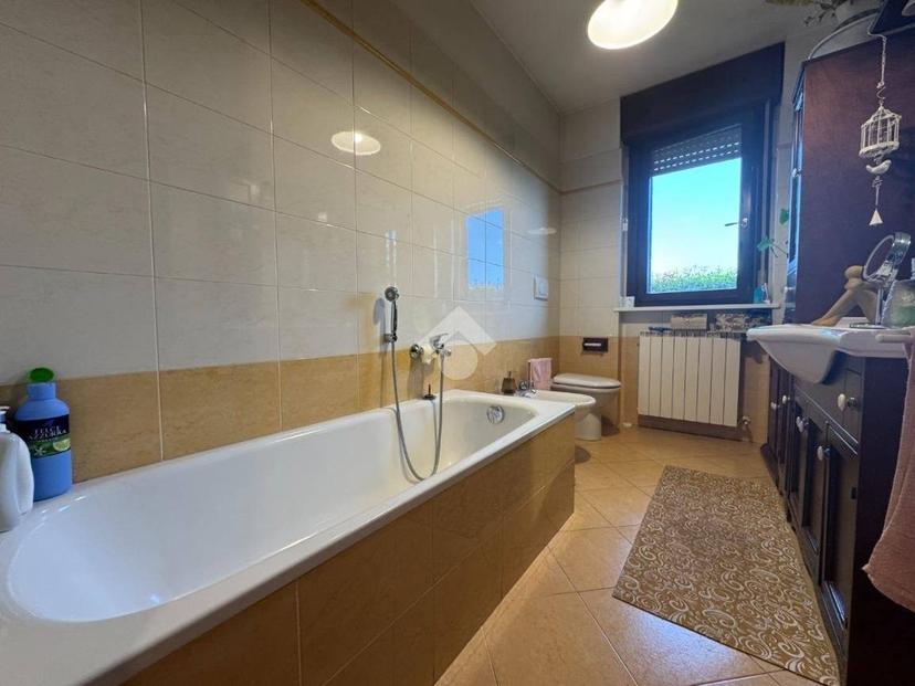 Villa bifamiliare viale Beato Quagliotti 62, Cameri — foto 24 di 40