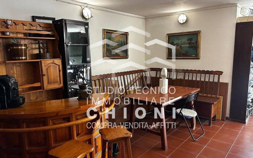 Villa a schiera 5 locali, buono stato, Vittoria Apuana, Forte dei Marmi