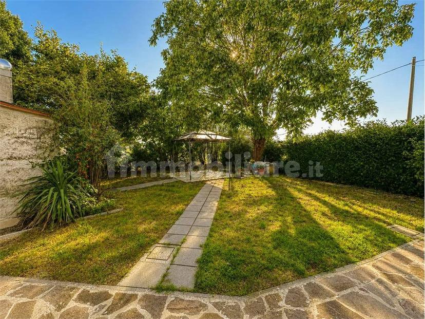Villa bifamiliare, buono stato, 243 m², Soragna — foto 28 di 59
