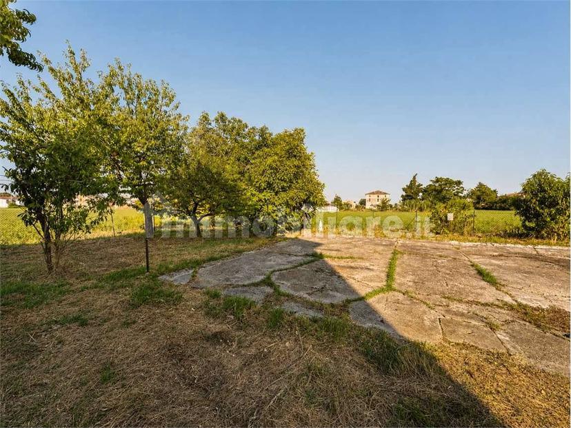 Villa bifamiliare, buono stato, 243 m², Soragna — foto 54 di 59