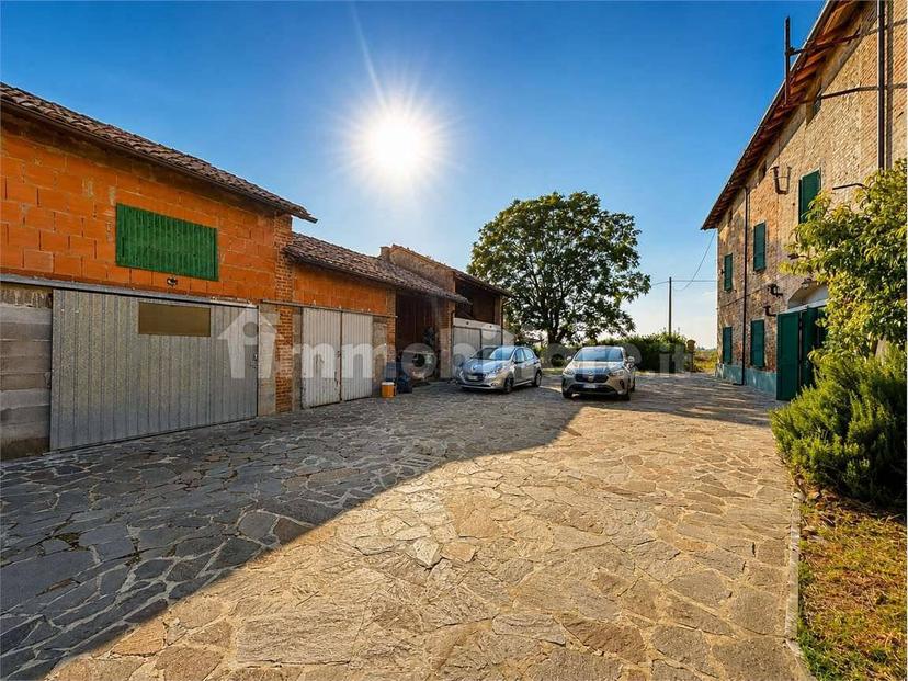Villa bifamiliare, buono stato, 243 m², Soragna — foto 6 di 59