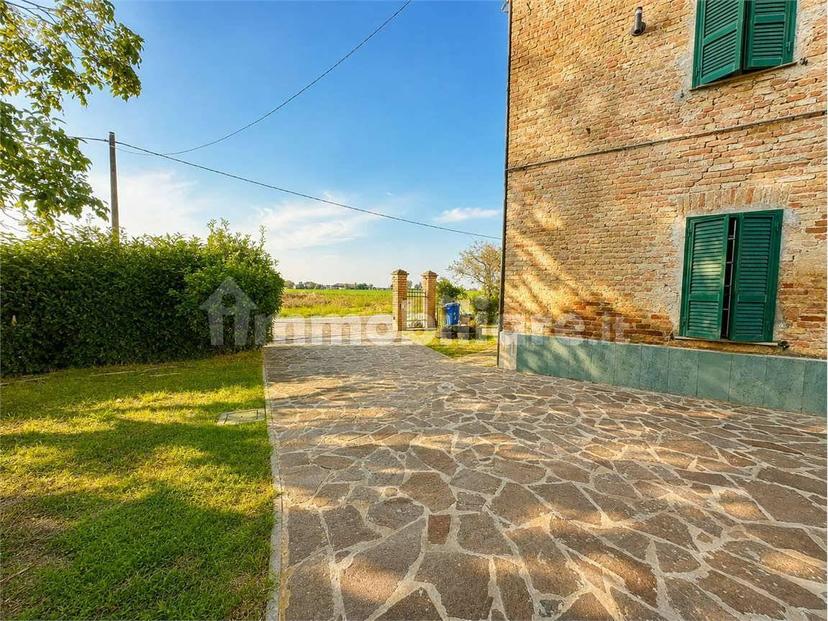 Villa bifamiliare, buono stato, 243 m², Soragna — foto 25 di 59