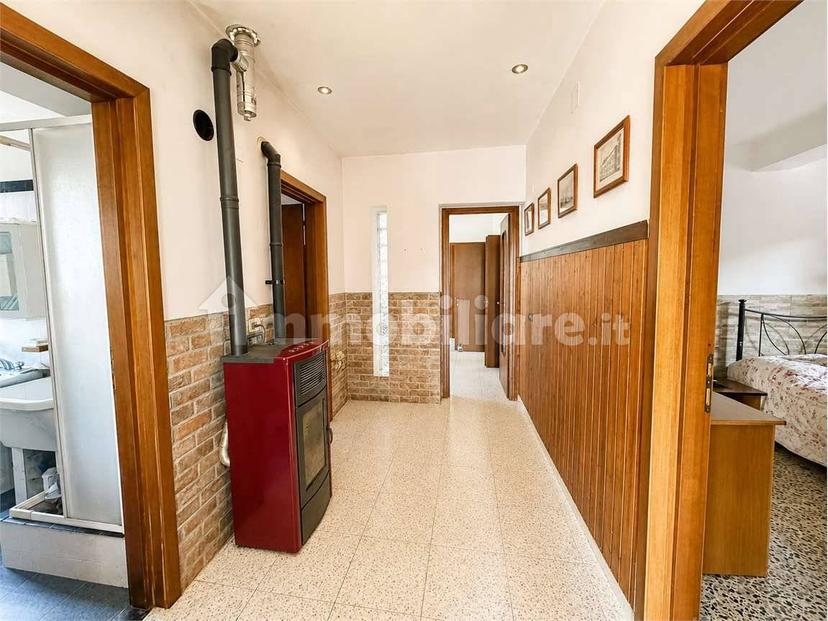 Villa bifamiliare, buono stato, 243 m², Soragna — foto 45 di 59