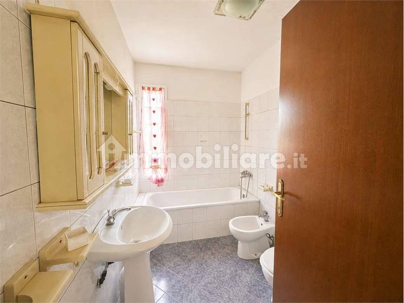 Villa bifamiliare, buono stato, 243 m², Soragna — foto 49 di 59