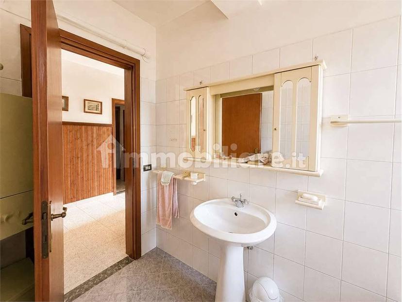 Villa bifamiliare, buono stato, 243 m², Soragna — foto 34 di 59