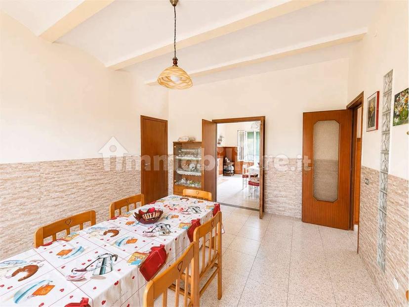 Villa bifamiliare, buono stato, 243 m², Soragna — foto 47 di 59