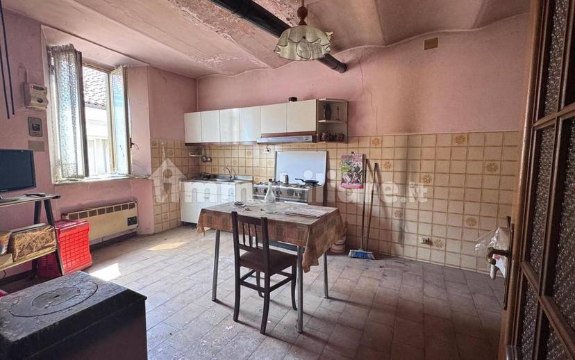 Quadrilocale via delle Rosine 29, Carassone, Mondovì