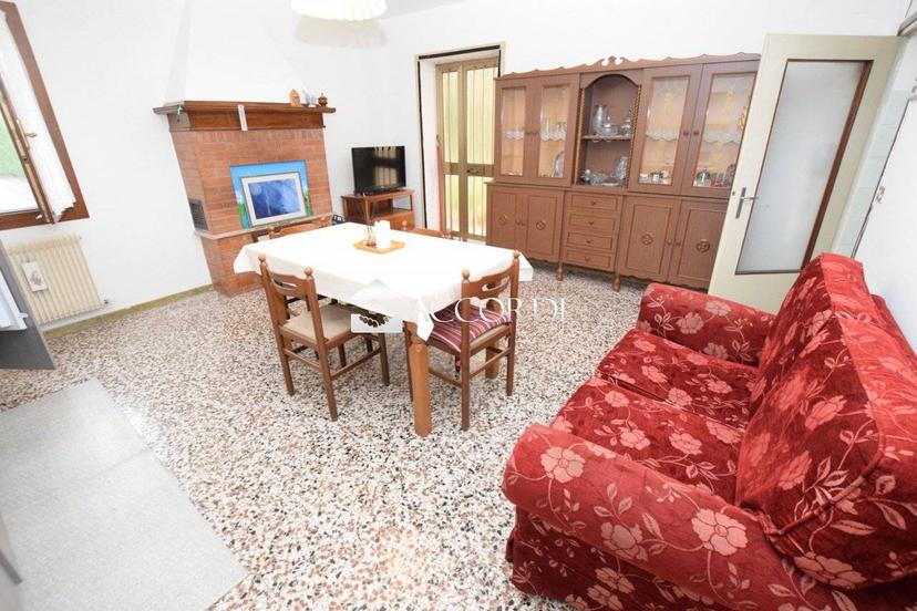 Villa unifamiliare, buono stato, 145 m², Volpago del Montello — foto 2 di 20