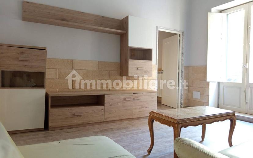 Trilocale via Vincenzo Bellezza, Centro, Bitonto — foto 3 di 23