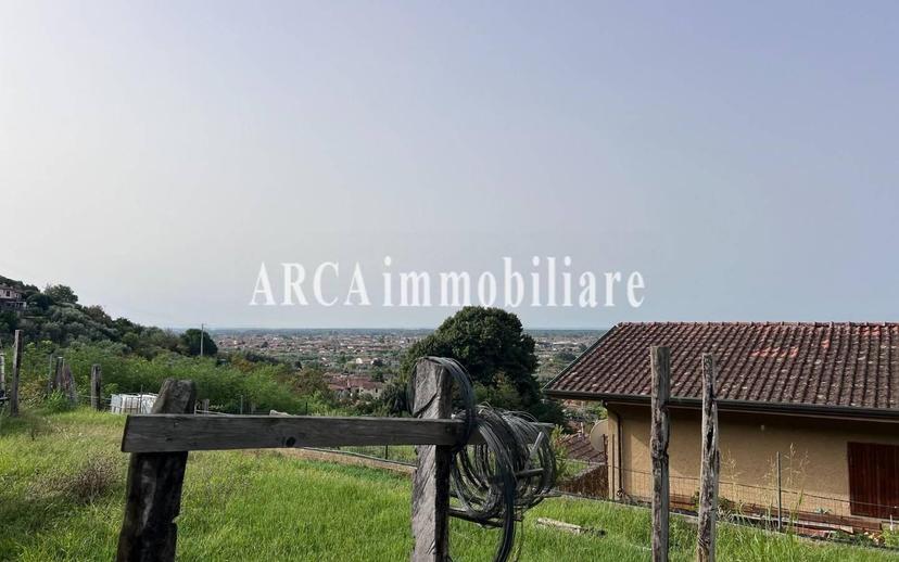 Rustico, da ristrutturare, 72 m², Pietrasanta — foto 4 di 17