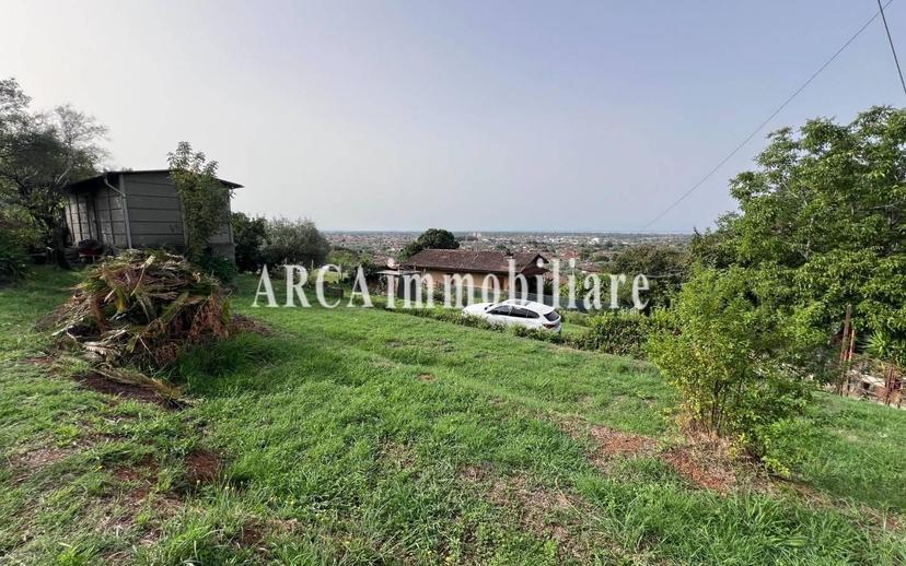Rustico, da ristrutturare, 72 m², Pietrasanta — foto 2 di 17