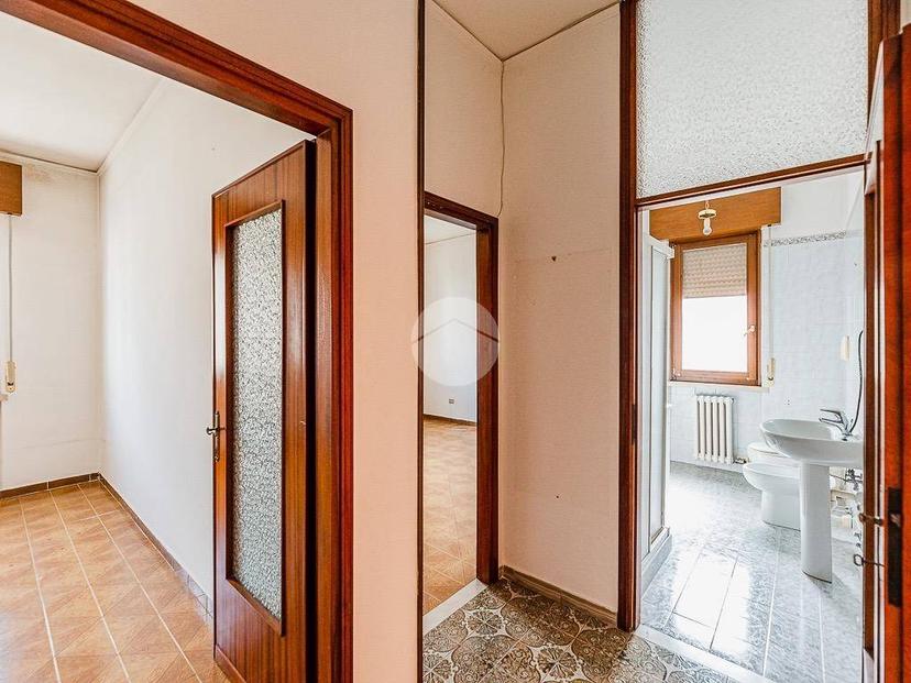 Appartamento via Galvani 25, Centro, Sommacampagna — foto 11 di 17