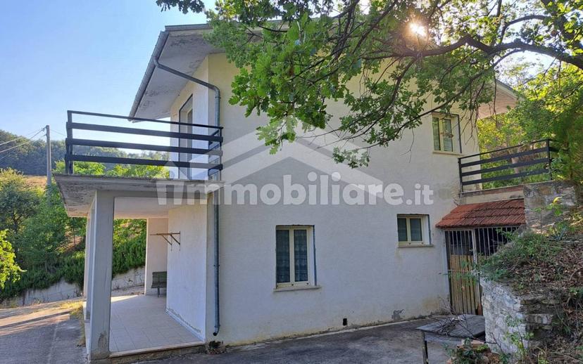 Villa unifamiliare, buono stato, 97 m², Castelbottaccio — foto 24 di 33