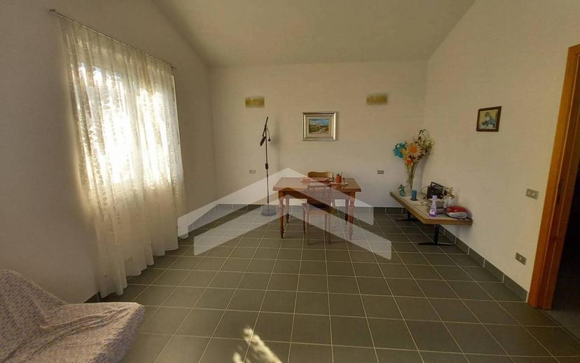 Villa unifamiliare, buono stato, 97 m², Castelbottaccio — foto 13 di 33