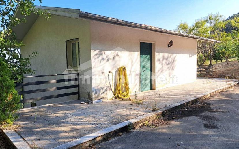Villa unifamiliare, buono stato, 97 m², Castelbottaccio — foto 33 di 33