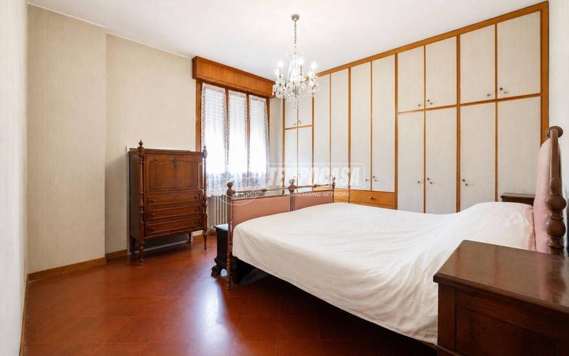 Appartamento via Giovan Battista Bellucci 3, Centro, Vignola — foto 8 di 44