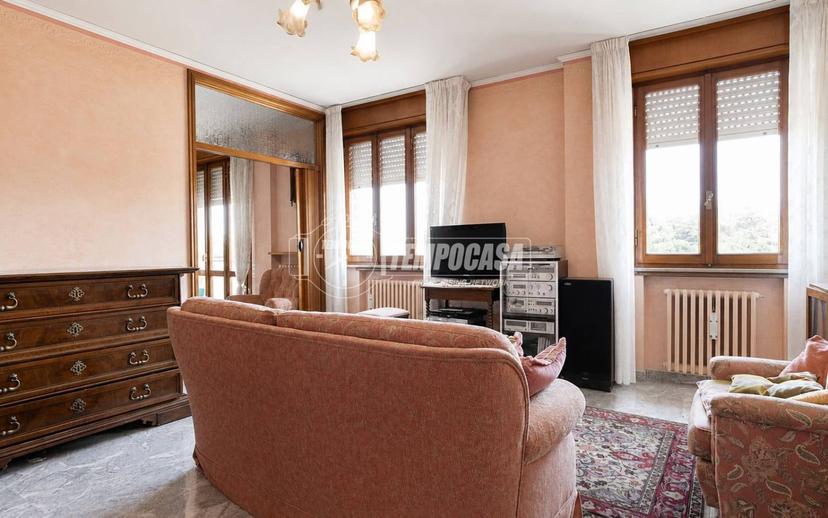 Appartamento via Giovan Battista Bellucci 3, Centro, Vignola — foto 29 di 44