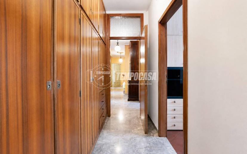 Appartamento via Giovan Battista Bellucci 3, Centro, Vignola — foto 39 di 44