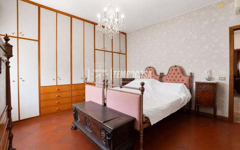 Appartamento via Giovan Battista Bellucci 3, Centro, Vignola — foto 17 di 44