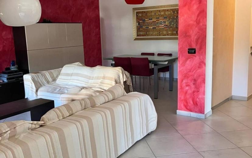 Trilocale via Giacomo Leopardi 23, Centro, Santa Croce di Magliano — foto 4 di 20