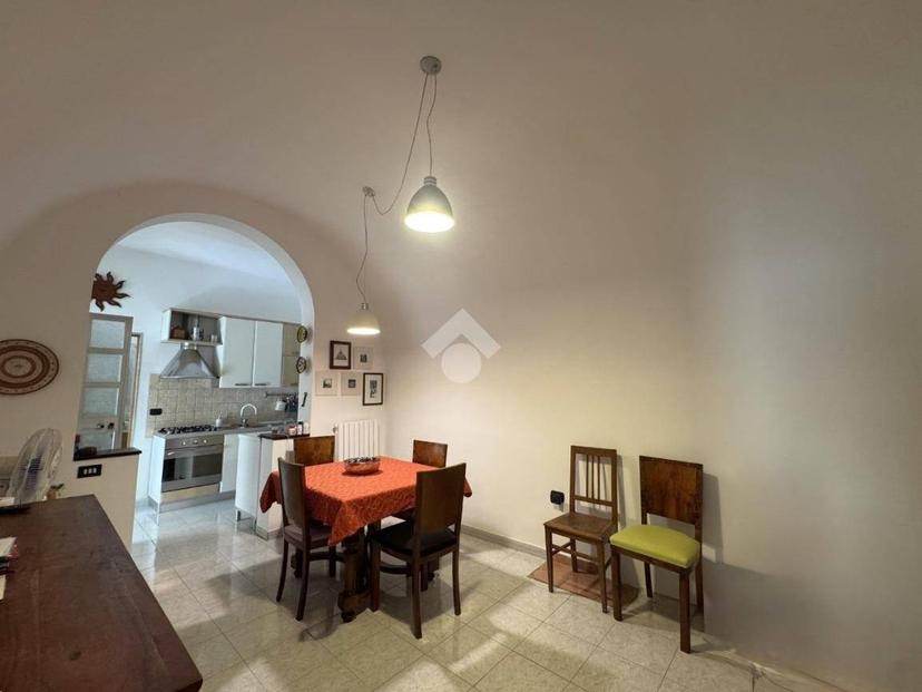 Terratetto unifamiliare Vico VII Garibaldi 9, Palese, Bari — foto 9 di 35