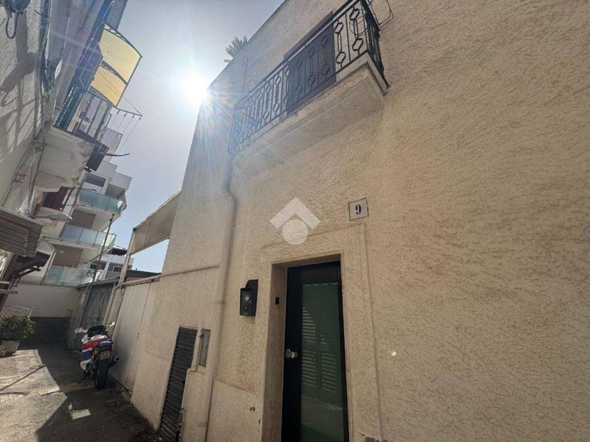 Terratetto unifamiliare Vico VII Garibaldi 9, Palese, Bari — foto 23 di 35