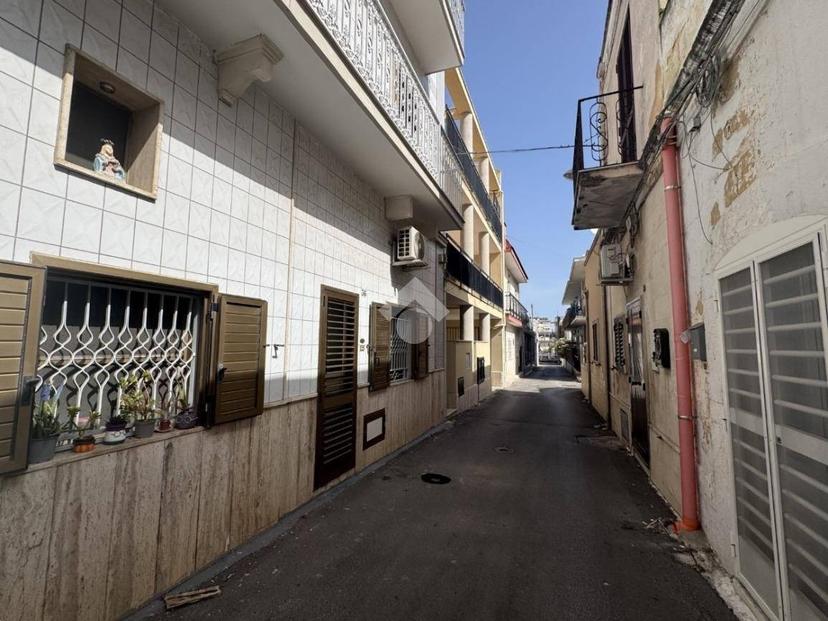 Terratetto unifamiliare Vico VII Garibaldi 9, Palese, Bari — foto 33 di 35