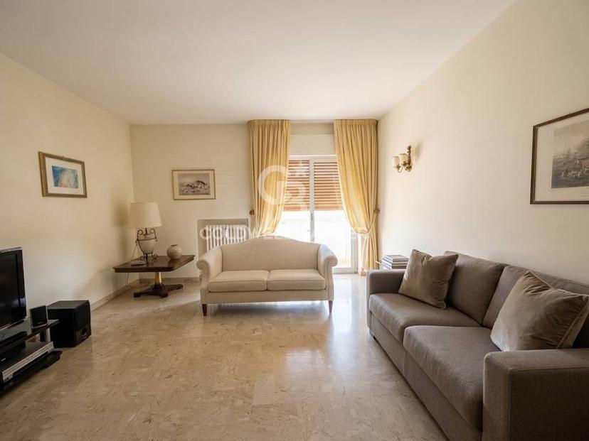 Appartamento via Firenze 61, Centro, Andria — foto 8 di 30