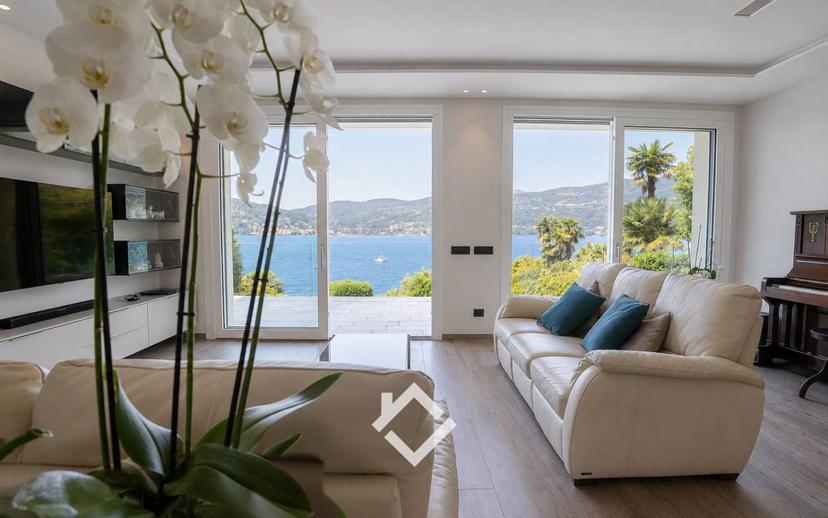 Villa unifamiliare, ottimo stato, 588 m², Centro, Ranco — foto 19 di 51