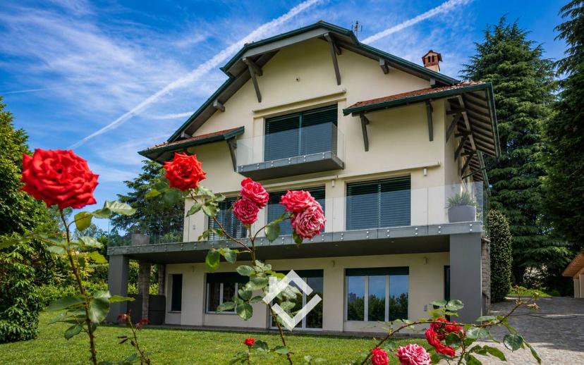 Villa unifamiliare, ottimo stato, 588 m², Centro, Ranco — foto 31 di 51