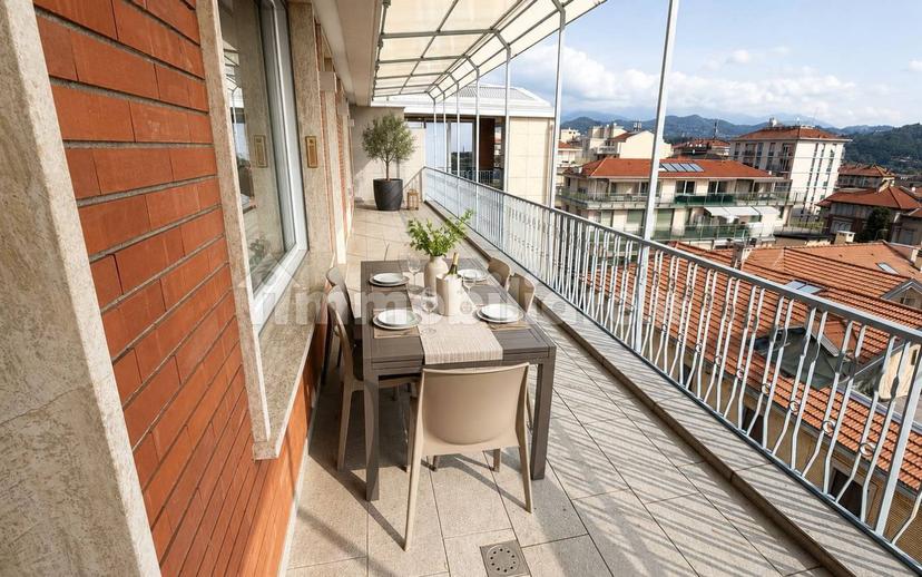 Attico via Trieste 20, Centro Città, San Paolo, Biella — foto 4 di 28