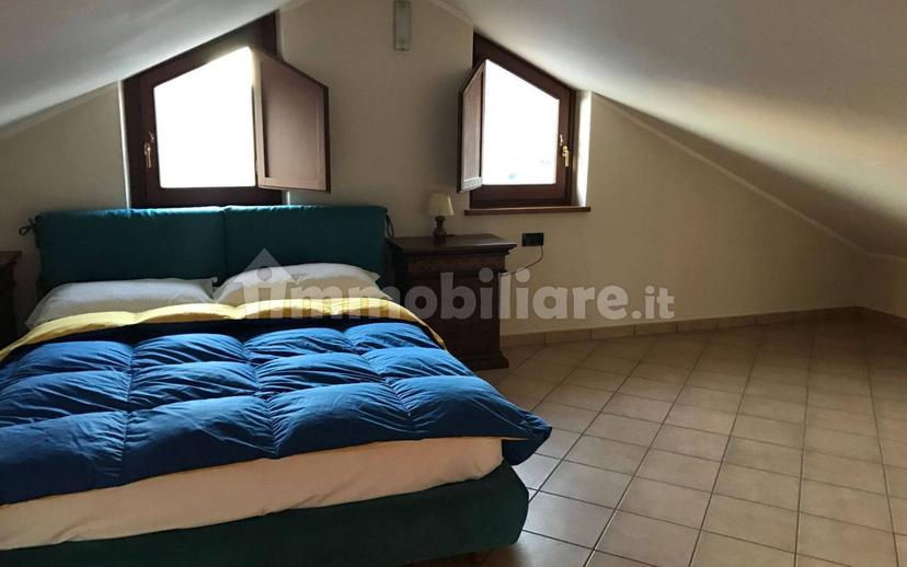 Mansarda via Albert Einstein 3, Pettino - Cansatessa, L'Aquila — foto 3 di 12