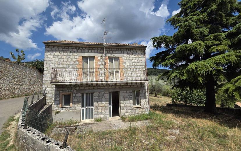 Rustico Contrada Maione, Tocco Caudio — foto 3 di 18